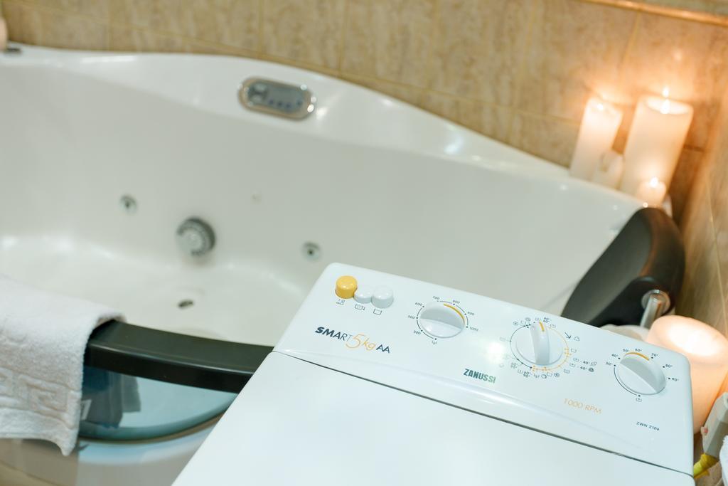 Studio De Luxe With Jacuzzi Sumî Exterior foto